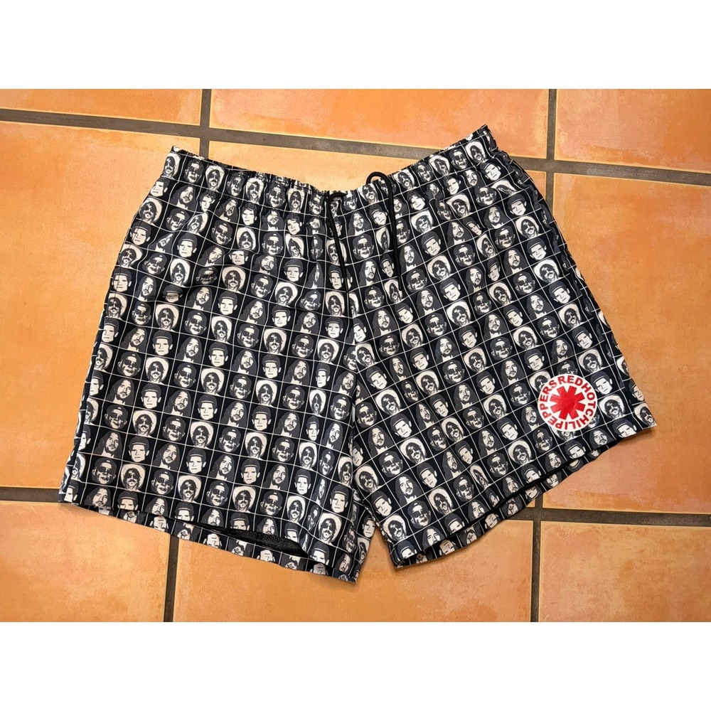Official Red Hot Chili Peppers XXL Grid Of Face Nylon Shorts Unlimited Love Tour